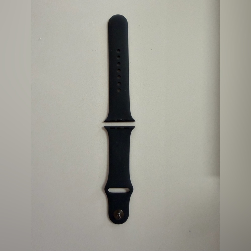Apple Watch Black Sport Band Series 8 Compatible